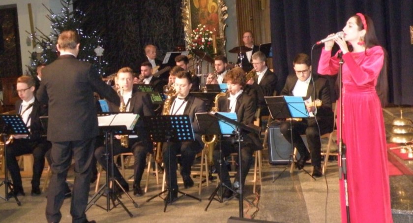 Kolędowanie z Happy Big Bandem w Kosztowach