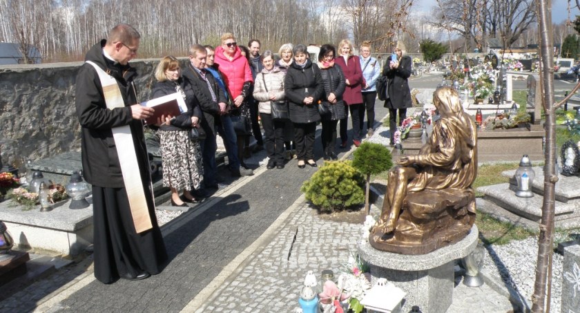 Na cmentarzu w Brzęczkowicach powstał Grób Dziecka Utraconego
