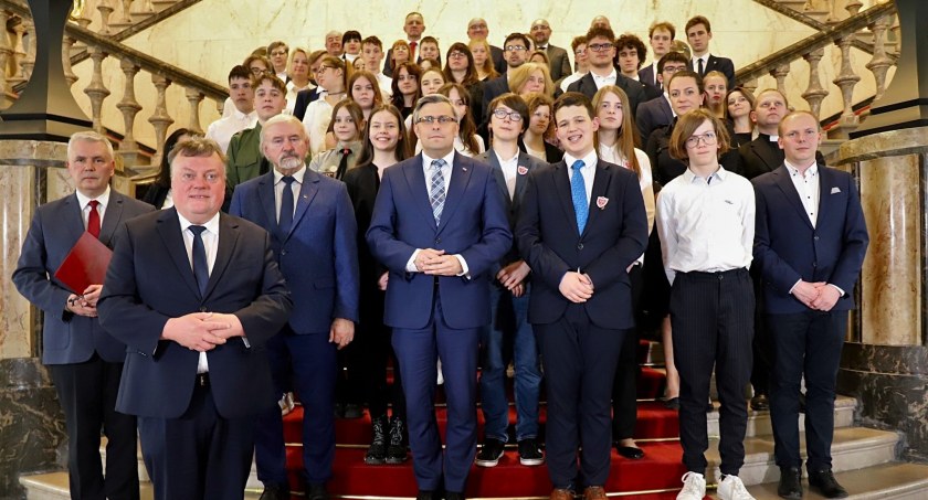 Uczniowie mysłowickich szkół nagrodzeni w konkursie o Wojciechu Korfantym