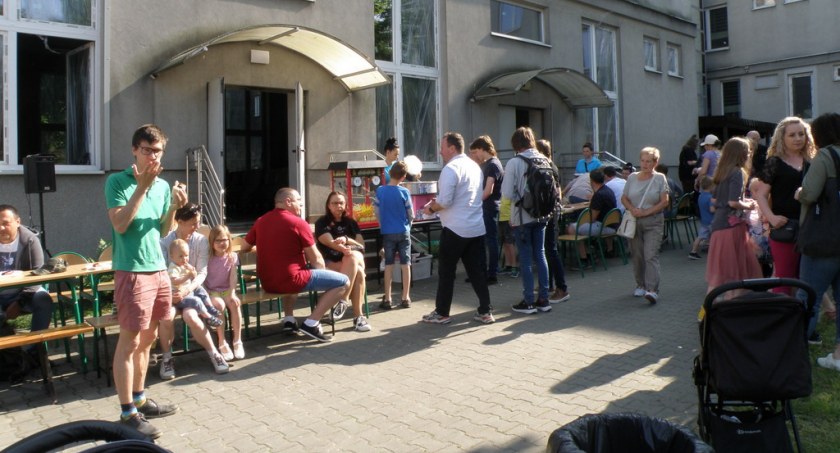 Piknik rodzinny w szkole jezuitów