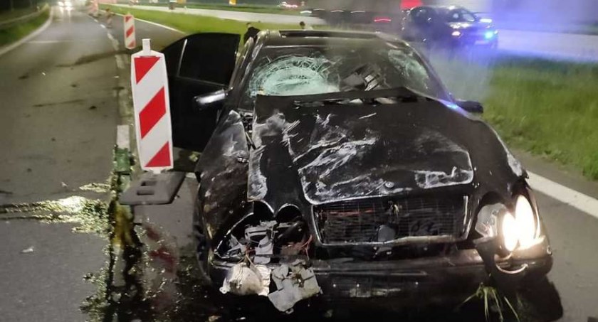 Potrącił policjanta i uciekł. Nocny pościg za kierowcą zakończył się w Mysłowicach