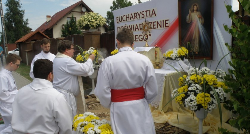 Procesje Bożego Ciała w Mysłowicach. Którymi ulicami przejdą?