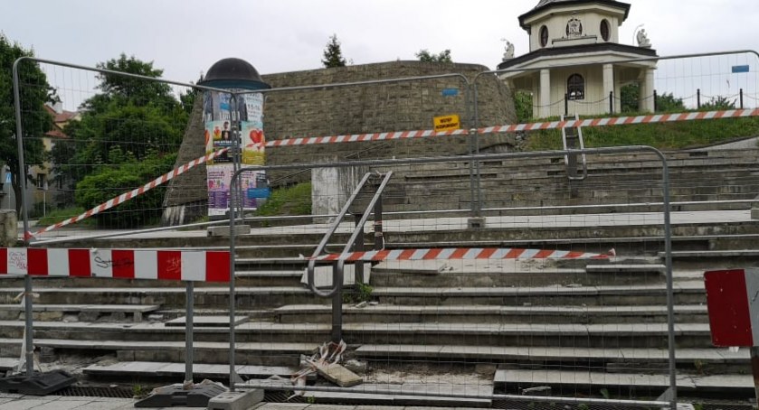 Miasto szuka wykonawcy, który wyremontuje przejście pod ul. Krakowską