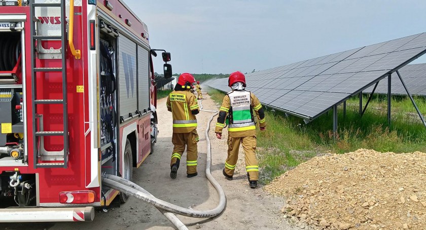 Pożar na farmie fotowoltaicznej. Spokojnie, to tylko ćwiczenia