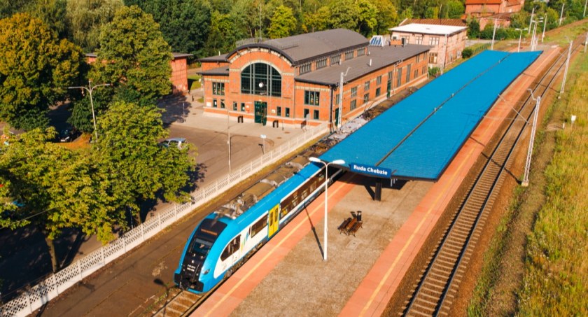 Koleje Śląskie – dlaczego są sytuacje, w których pociągi nie są ze sobą skomunikowane?
