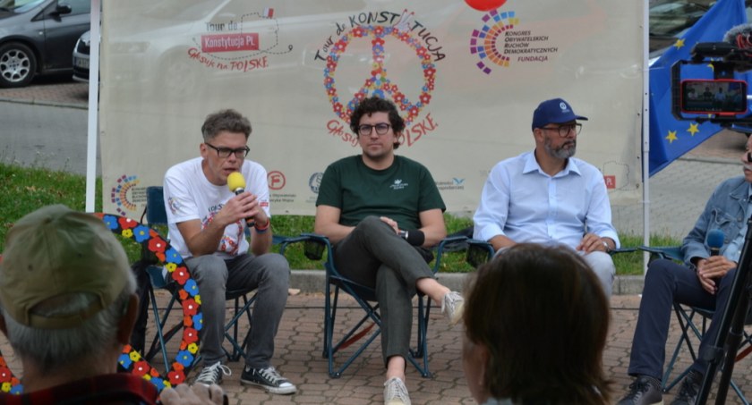 Sędzia Igor Tuleya w rozmawiał z mieszkańcami Mysłowic o wyborach