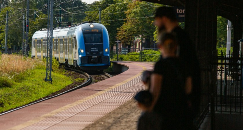 Pasażerowie Kolei Śląskich pokochali wakacyjny bilet jednodniowy