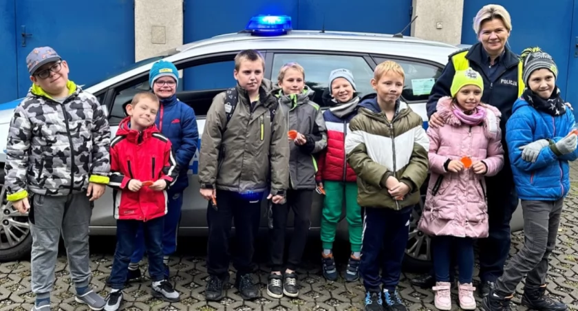 Dzieci odwiedziły mysłowickich policjantów