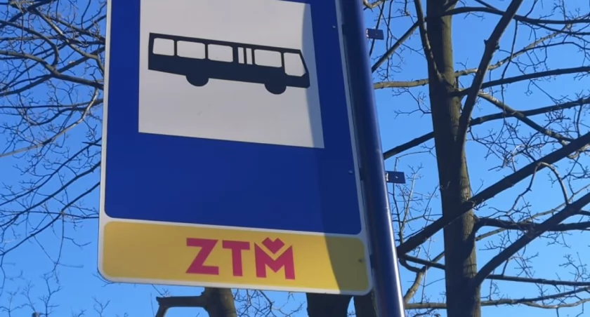 Bezpłatne przejazdy i specjalne linie na Wszystkich Świętych 