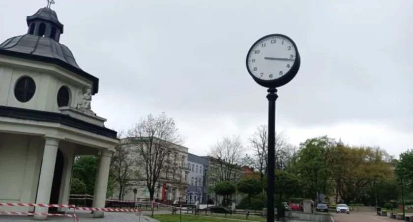 W ten weekend przestawiamy zegarki na czas zimowy