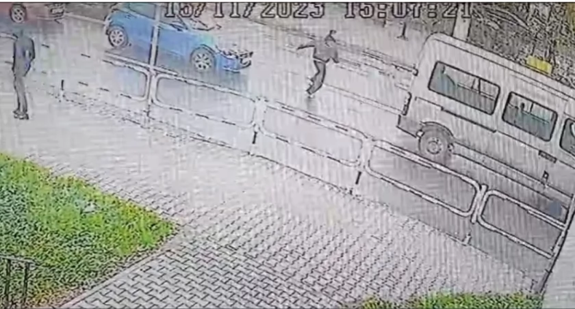 Jak kończy się przebieganie przez jezdnię...