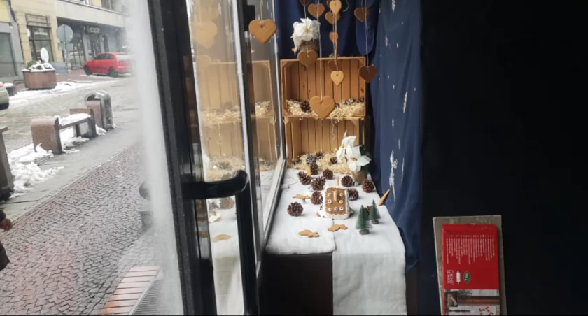 Bożonarodzeniowa witryna na Grunwaldzkiej