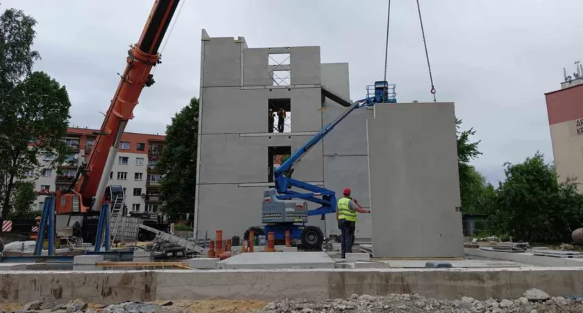 Mieszkania w demonstratorze technologii rozdzielone. Lada dzień otwarcie budynku