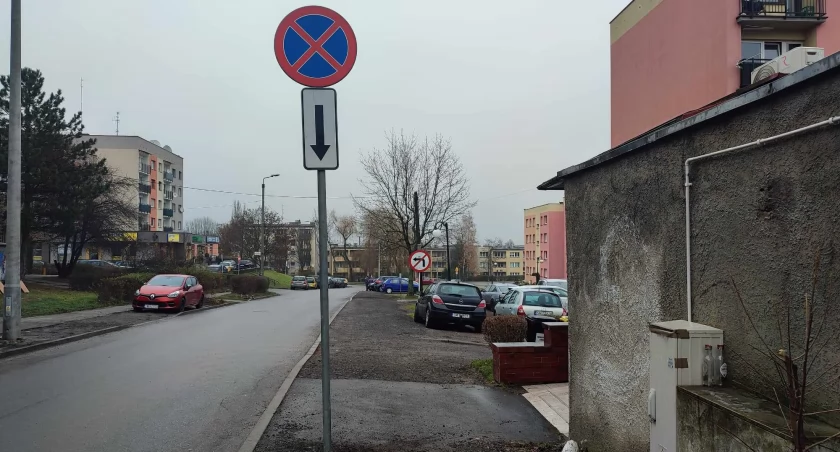 Na odcinku ul. Kwiatowej powraca możliwość parkowania