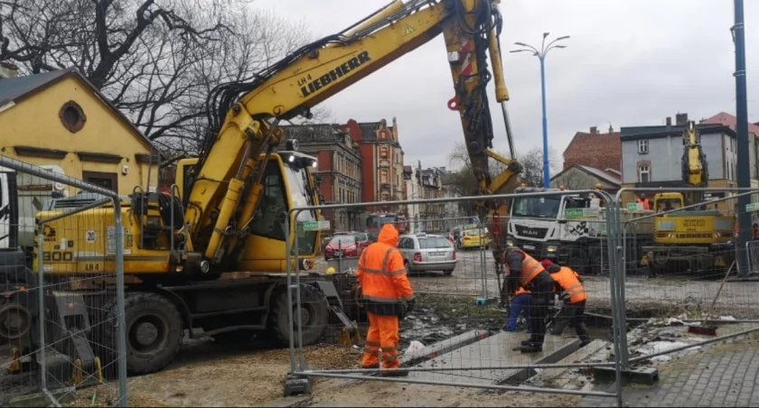 Nowa umowa na remont torowiska podpisana, prace już ruszyły