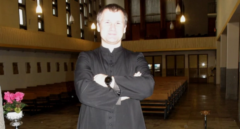 Duszpasterz, gitarzysta i narciarz