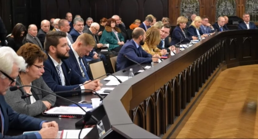 193 kandydatów do Rady Miasta Mysłowice z siedmiu komitetów
