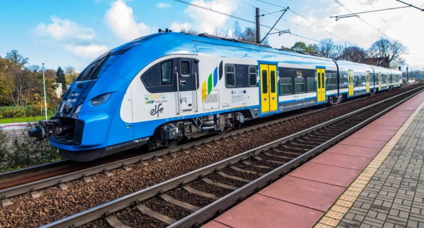 Rośnie obłożenie składów Kolei Śląskich na linii S9