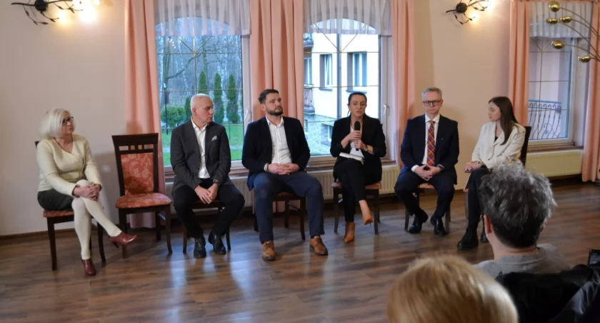 Debata kandydatów – pretendenci do fotela prezydenta zabrali głos. Nie wszyscy.