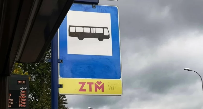 Komunikacja miejska w okresie świąt i na noc ze zmianą czasu