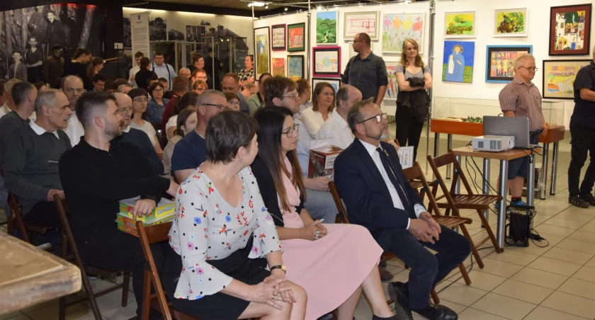 Art brut w muzeum miasta. Konkurs dla nieprofesjonalnych artystów rozstrzygnięty