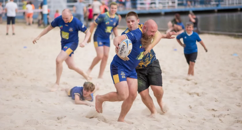 Sportowe emocje na piasku: Mistrzostwa Śląska w Rugby Plażowym już 6 lipca w Parku Słupna