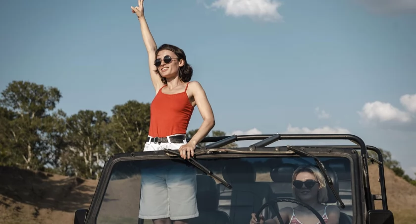 Wypożyczenie terenówki to świetny sposób na wakacyjną przygodę