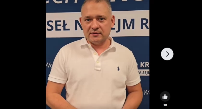 Akt oskarżenia dla urzędniczki. Czekam na reakcję prezydenta - mówi poseł Król