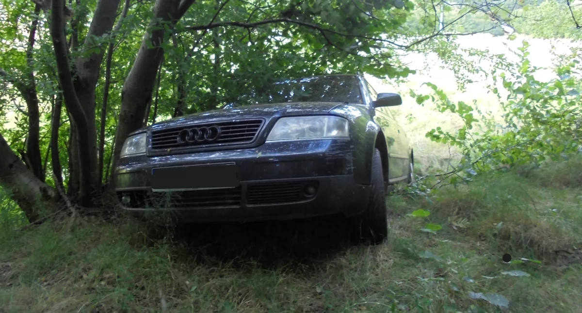 Kradzione auto odnalezione na ul. Storczyków