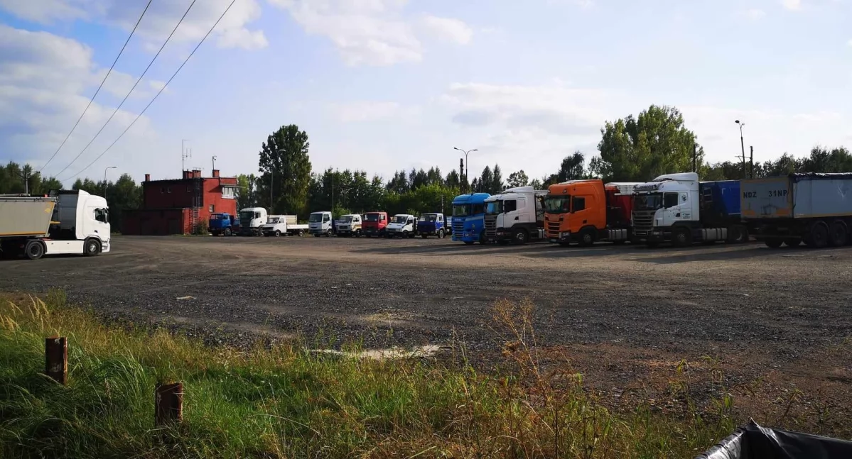 Parking dla ciężarówek przy ul. Piastów Śląskich zostanie przebudowany. Sprawa ciągnęła się od lat