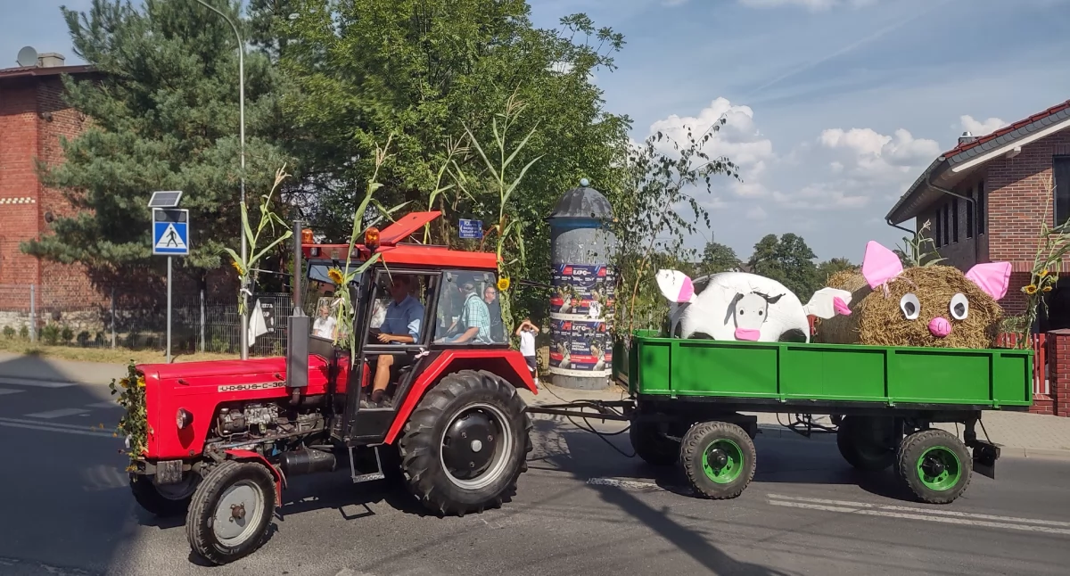 Boże z twoich rąk żyjemy, choć naszymi pracujemy…