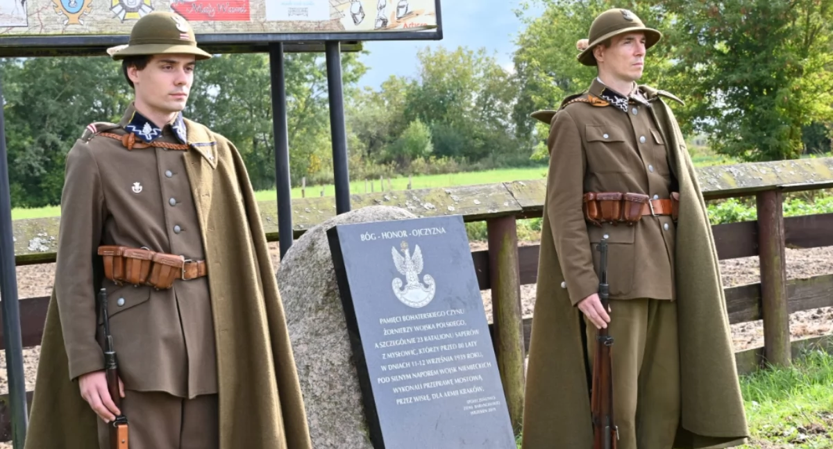 Upamiętnili bohaterski czyn saperów z Mysłowic sprzed 85 lat