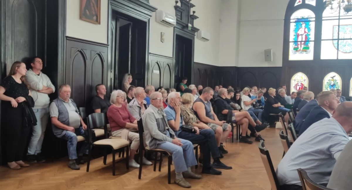 Nie pozwalamy na wycinkę drzew na ul. Zielnioka - mówią mieszkańcy