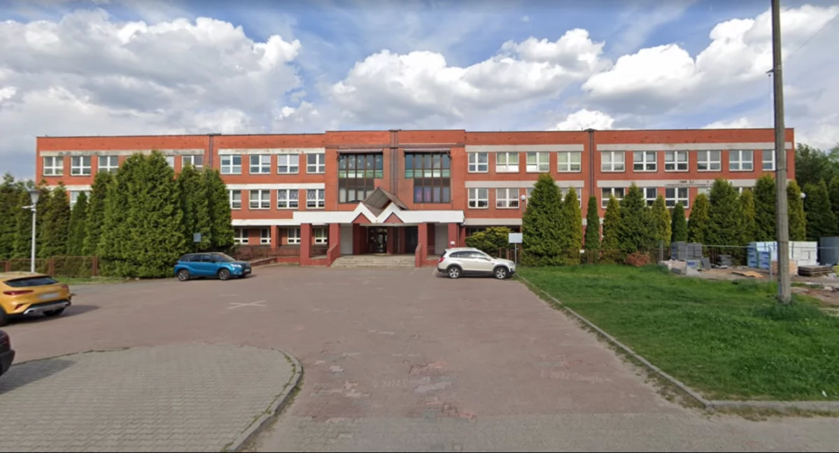 Sala gimnastyczna dla SP4 - radny Tomanek podpowiada skąd wziąć pieniądze