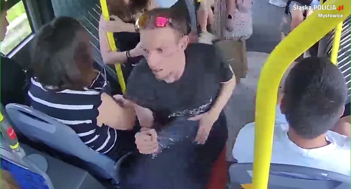Włamał się do samochodu. Jest poszukiwany przez policję