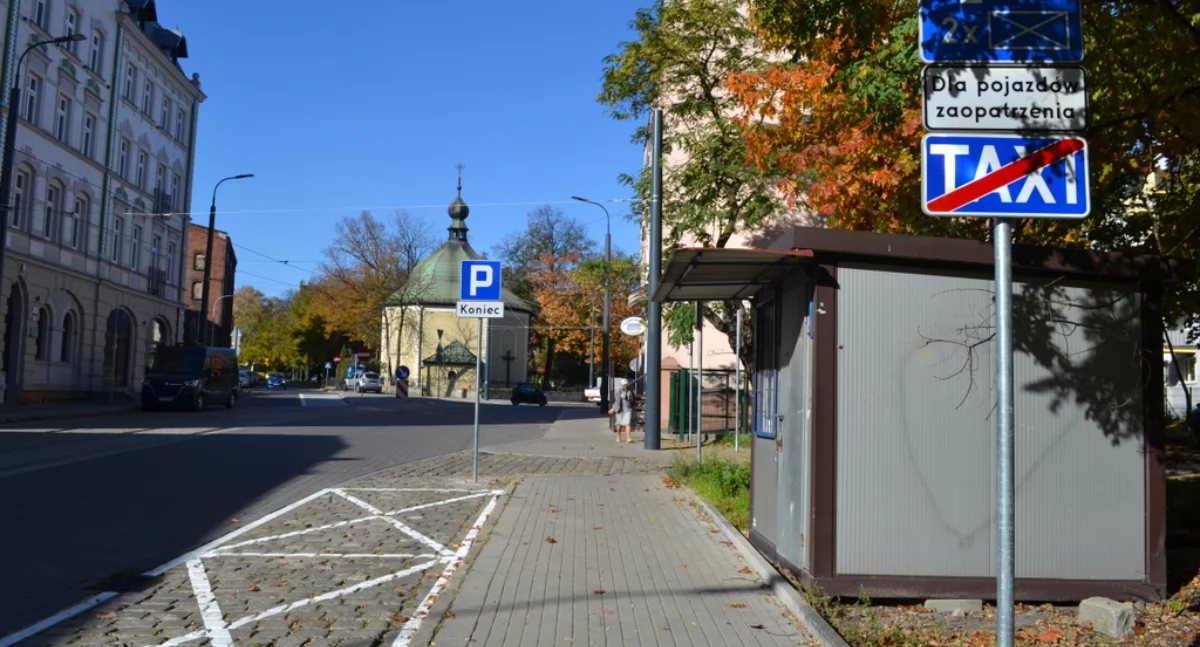 Parking w pobliżu szpitala tylko dla taksówek. Czy to dobry pomysł?