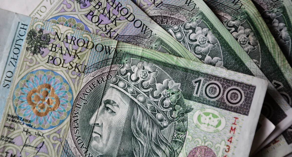 Przedsiębiorcy złożyli już ponad 333 tys. wniosków o wakacje składkowe