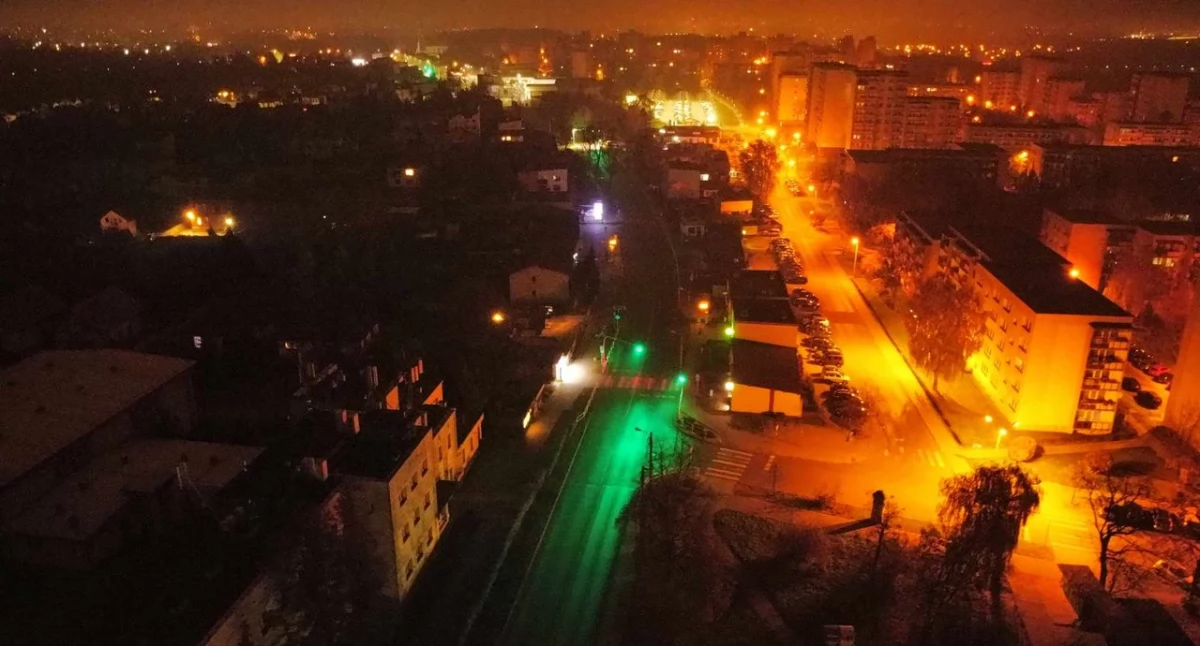 Nocne ciemności na ul. Ziętka. Dlaczego nie świecą latarnie?
