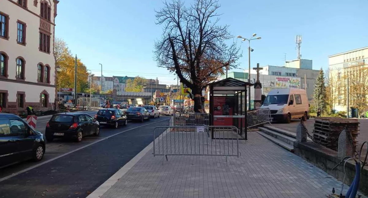 Przystanek Mysłowice Kościół wraca po remoncie na stare miejsce