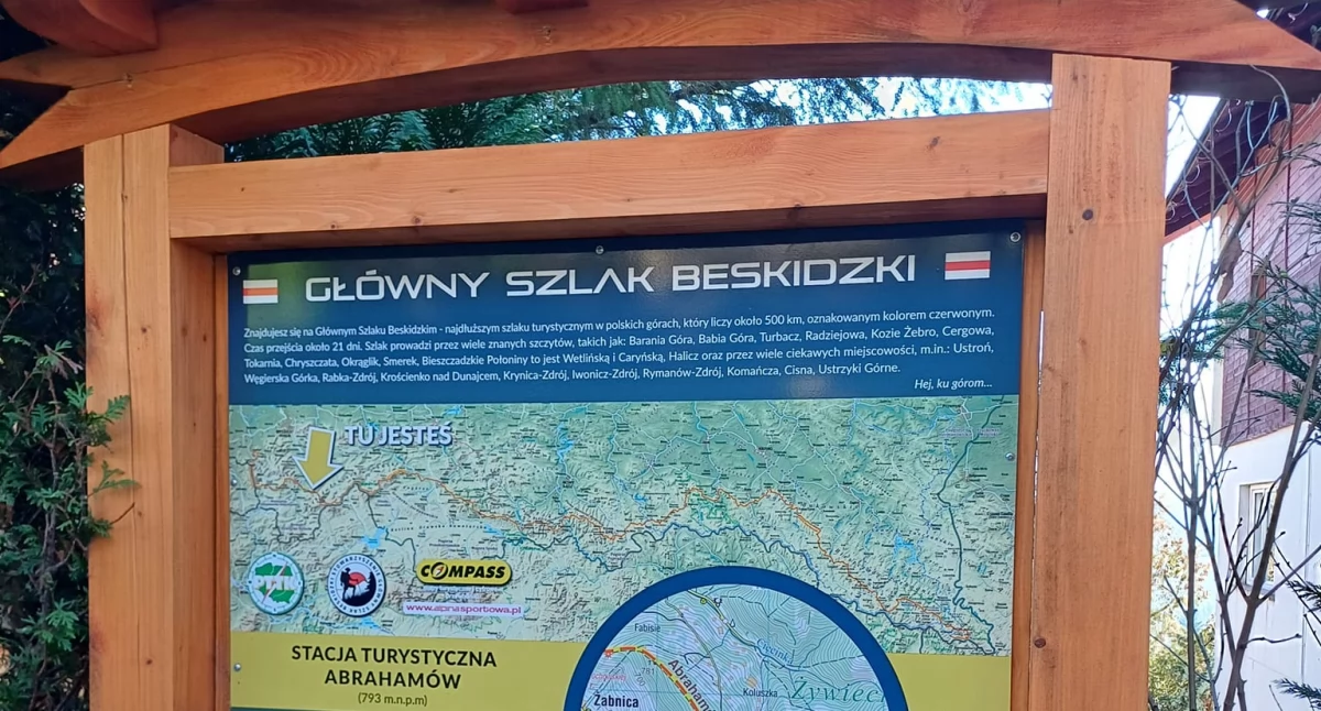 SKKT zakończyło sezon wycieczką po Głównym Szlaku Beskidzkim