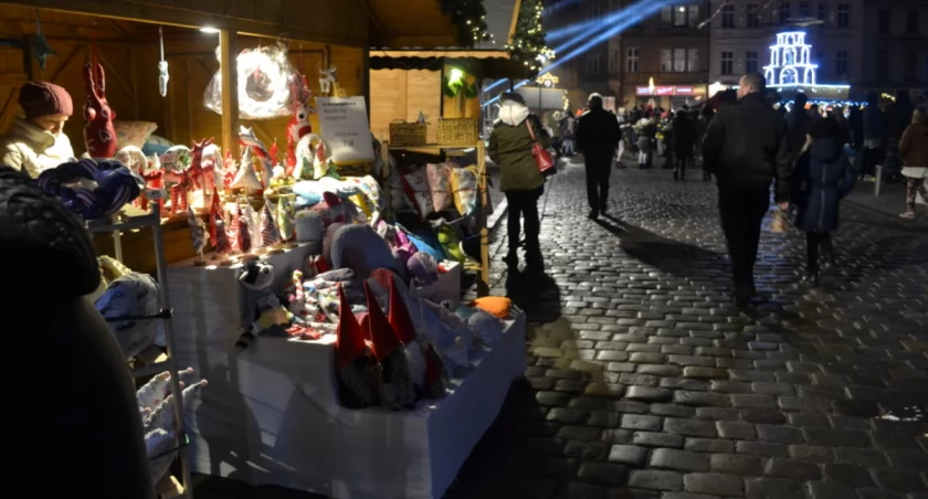 Jarmark bożonarodzeniowy na Rynku już w najbliższy weekend