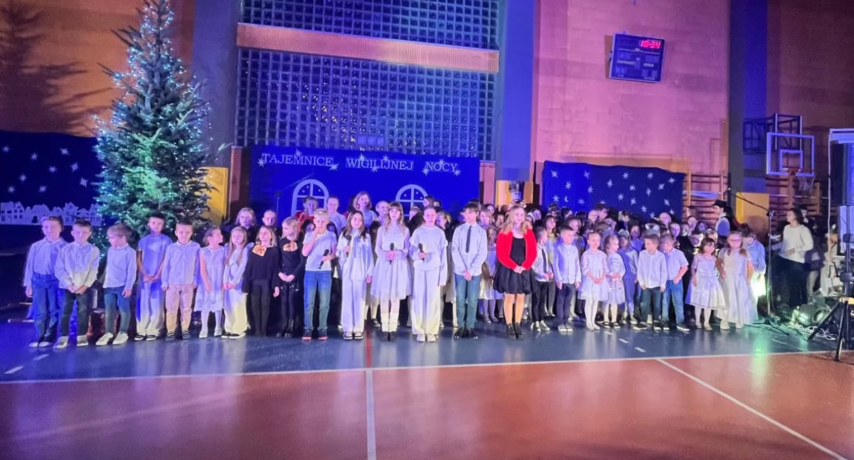 Tajemnice wigilijnej nocy – magiczna wieczornica w SP16