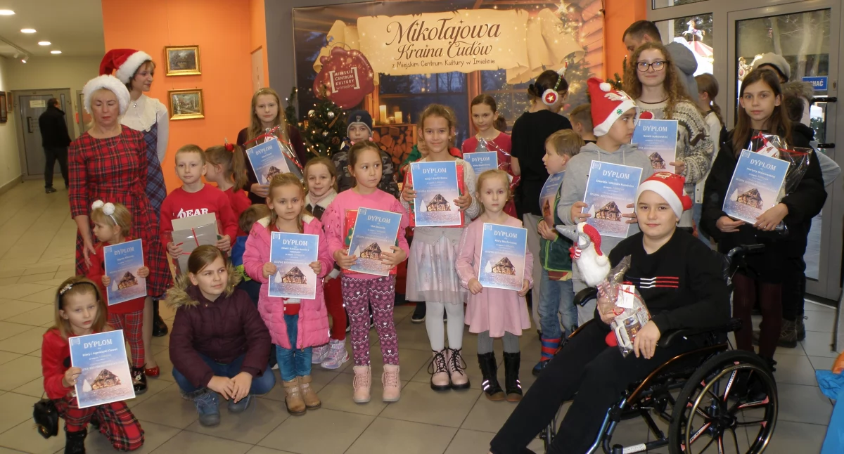 Imielińska Sokolnia zaprosiła do krainy Świętego Mikołaja