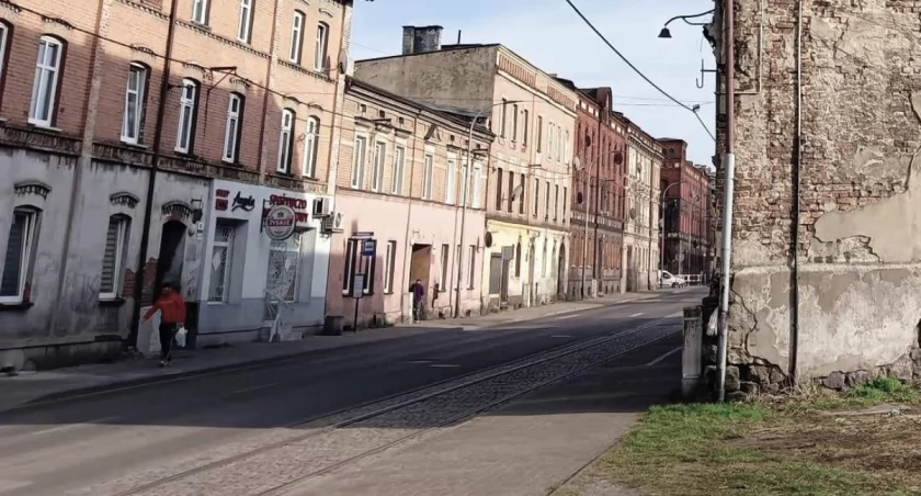 Spotkania z mieszkańcami i przedsiębiorcami w sprawie przebudowy dróg na Piasku
