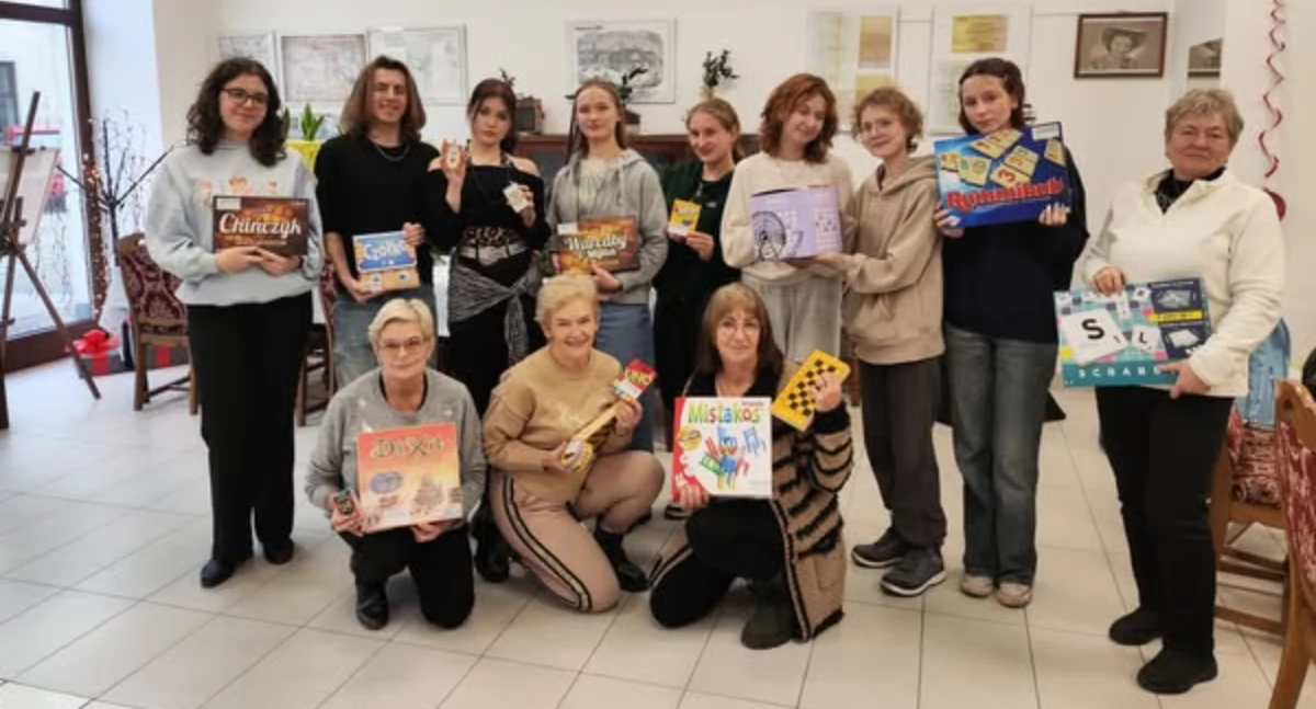 Młodzież z Kościuszki w działaniach międzypokoleniowych