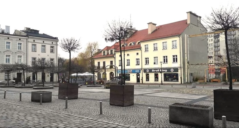 Sprzedaż mieszkań komunalnych z 50-procentową bonifikatą. Wnioski można składać tylko do września