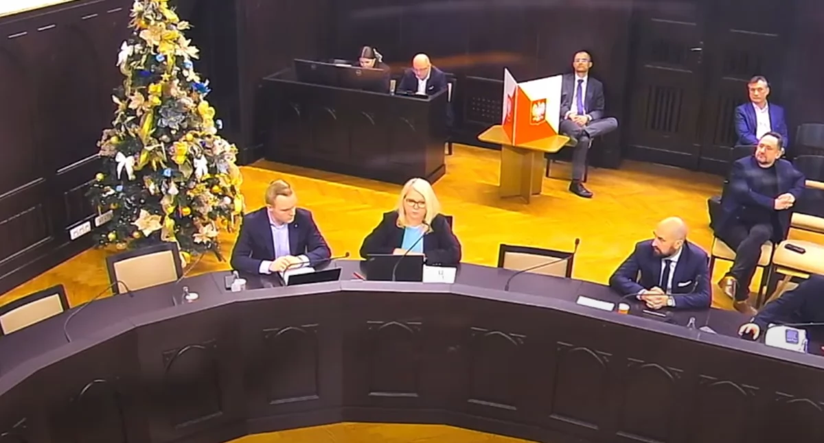 Sesyjne zapytania i interpelacje. Radni przypominają o bolączkach i potrzebach mieszkańców miasta