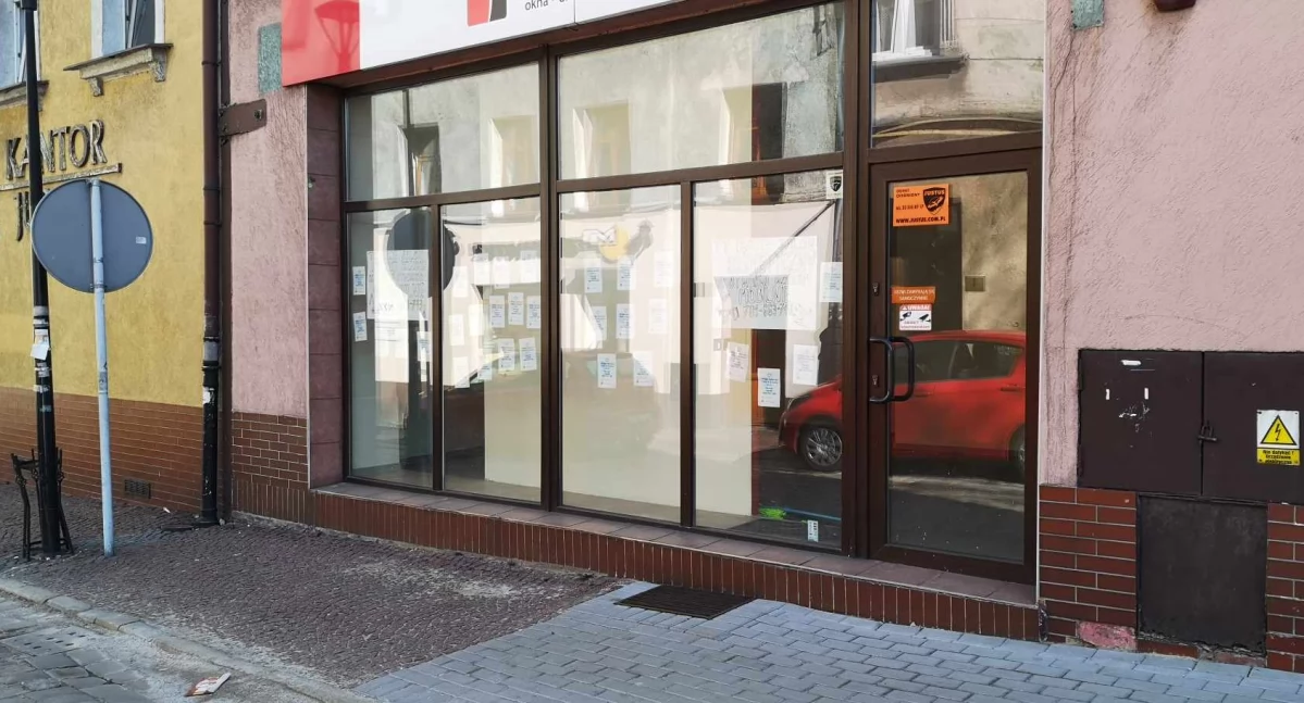 Na rynku otwiera się nowy lokal usługowy