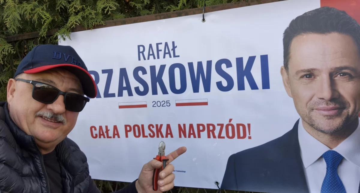 Trzaskowski na banerach