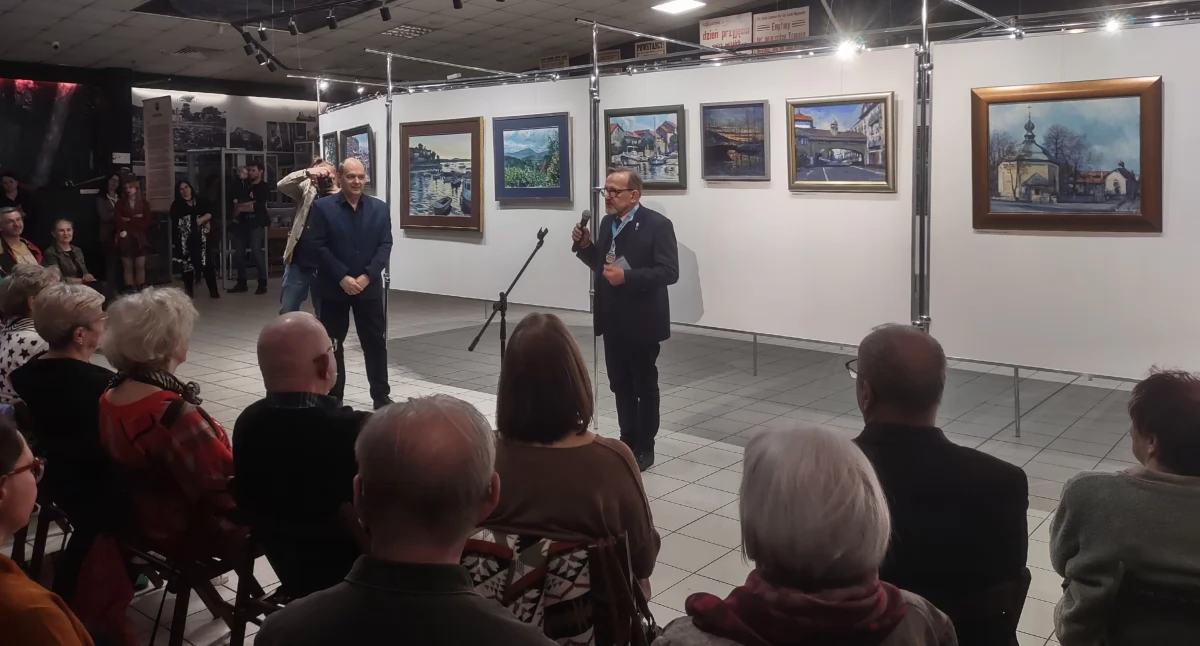 Z Adamem Plackowskim po leśnych ścieżkach. Nowa wystawa w muzeum miasta